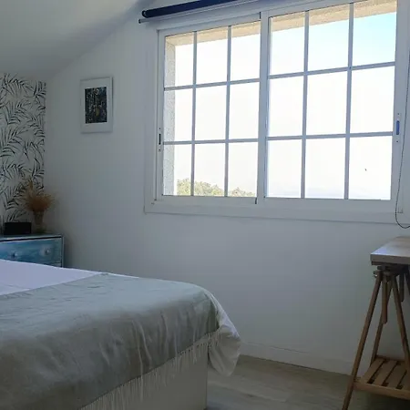 O Pelican Holiday home Ribadetea